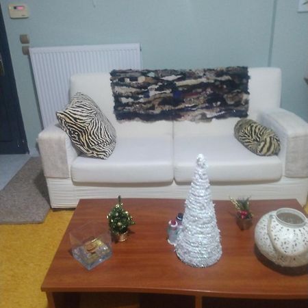 My Sunny Low Home Patras Esterno foto